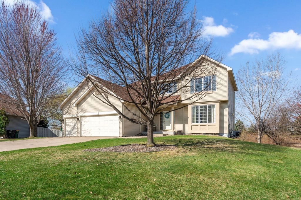 3941 94th Avenue N, Brooklyn Park, MN 55443