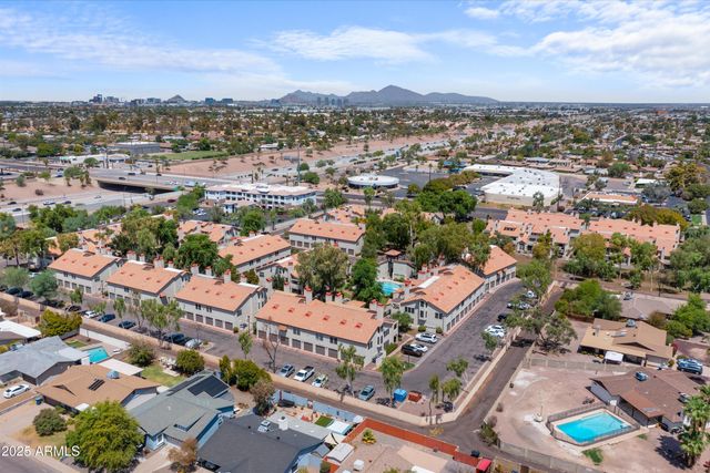 2333 E SOUTHERN Avenue 2067, Tempe, AZ 85282