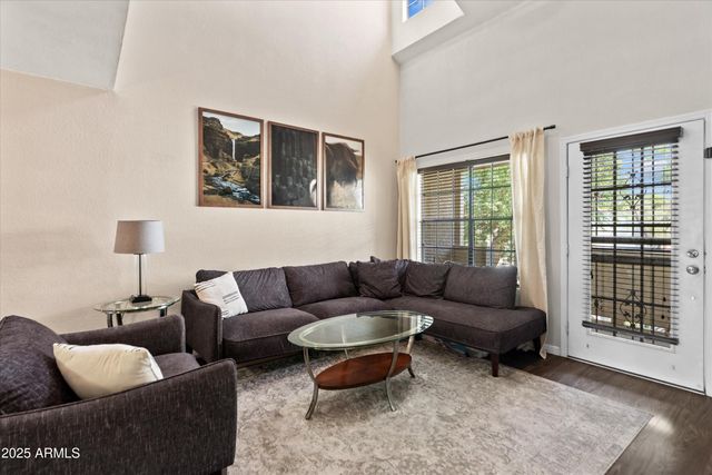 2333 E SOUTHERN Avenue 2067, Tempe, AZ 85282