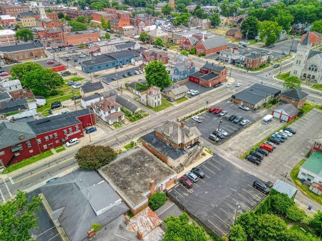 36 N Walnut Street, Chillicothe, OH 45601