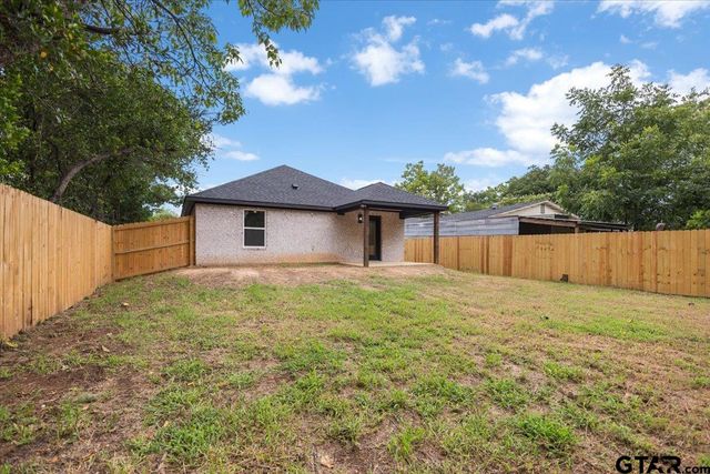 917 Crosby St., Tyler, TX 75701