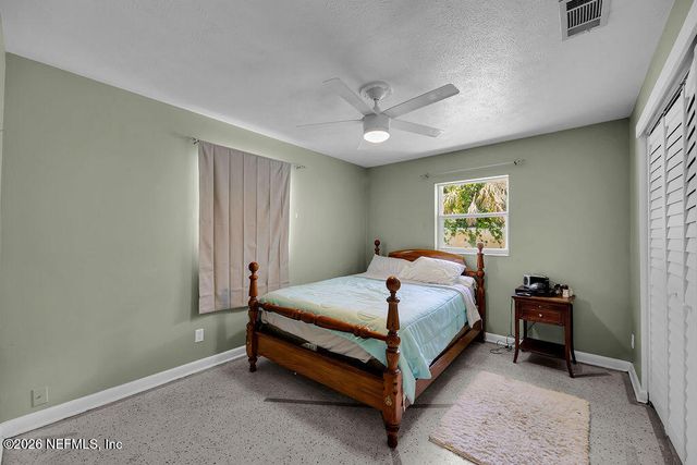 2859 LORAN Drive W, Jacksonville, FL 32216