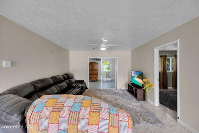 2859 LORAN Drive W, Jacksonville, FL 32216