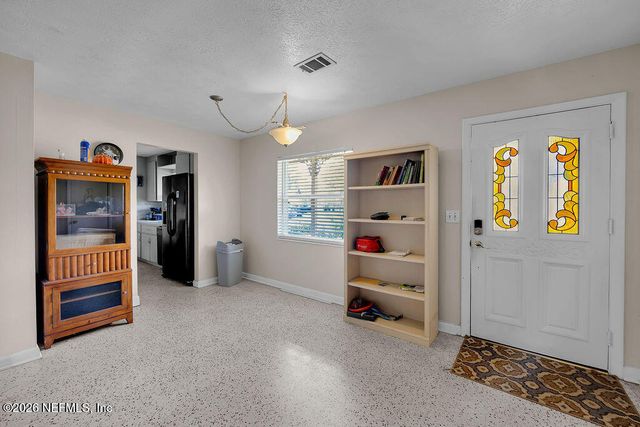 2859 LORAN Drive W, Jacksonville, FL 32216