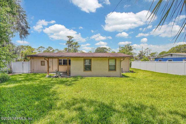 2859 LORAN Drive W, Jacksonville, FL 32216
