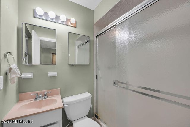2859 LORAN Drive W, Jacksonville, FL 32216