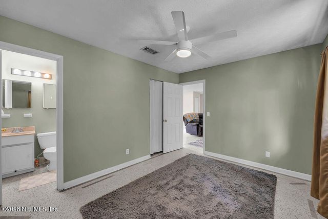 2859 LORAN Drive W, Jacksonville, FL 32216