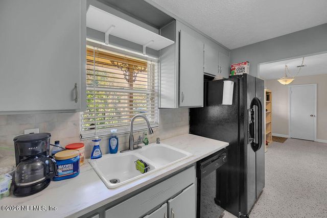2859 LORAN Drive W, Jacksonville, FL 32216