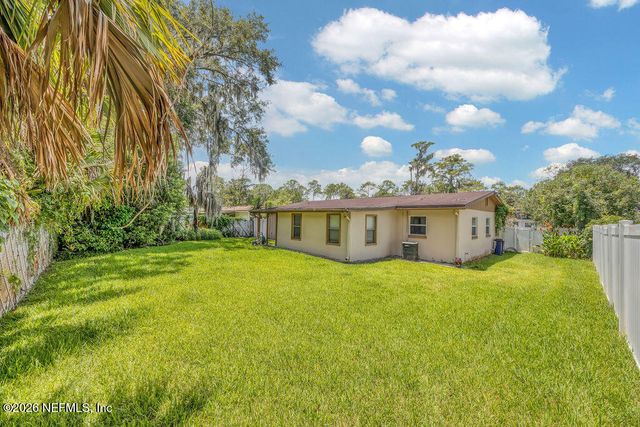 2859 LORAN Drive W, Jacksonville, FL 32216