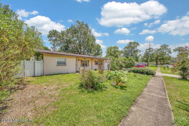 2859 LORAN Drive W, Jacksonville, FL 32216