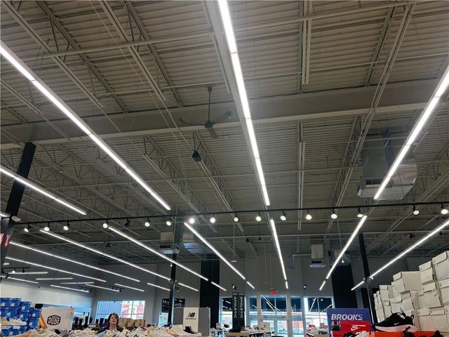 253 S Stewart Road, Liberty, MO 64068