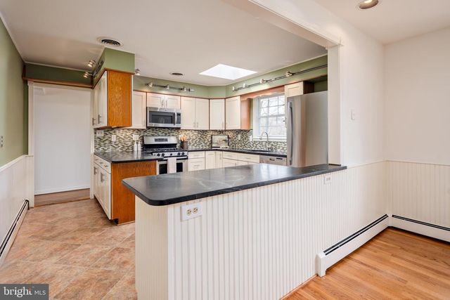 10214 GREEN CLOVER DR, Ellicott City, MD 21042