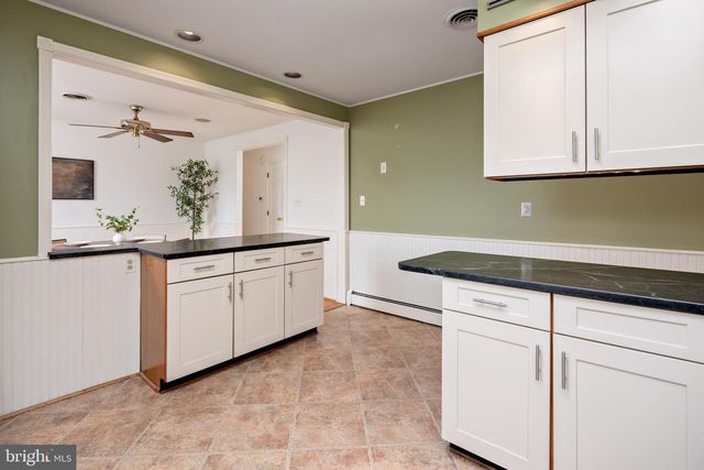 10214 GREEN CLOVER DR, Ellicott City, MD 21042