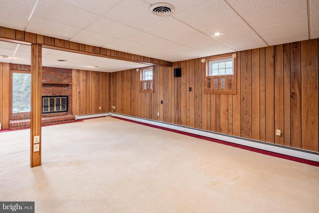 10214 GREEN CLOVER DR, Ellicott City, MD 21042