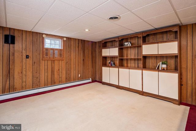 10214 GREEN CLOVER DR, Ellicott City, MD 21042