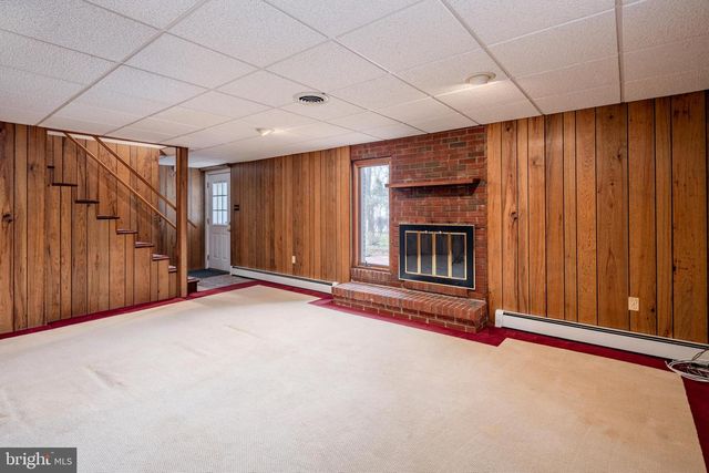 10214 GREEN CLOVER DR, Ellicott City, MD 21042