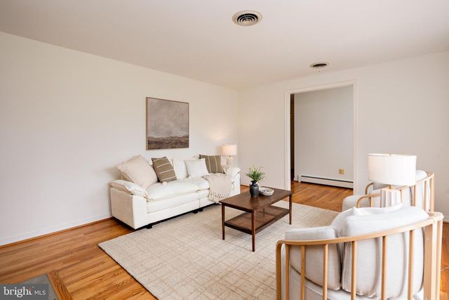 10214 GREEN CLOVER DR, Ellicott City, MD 21042