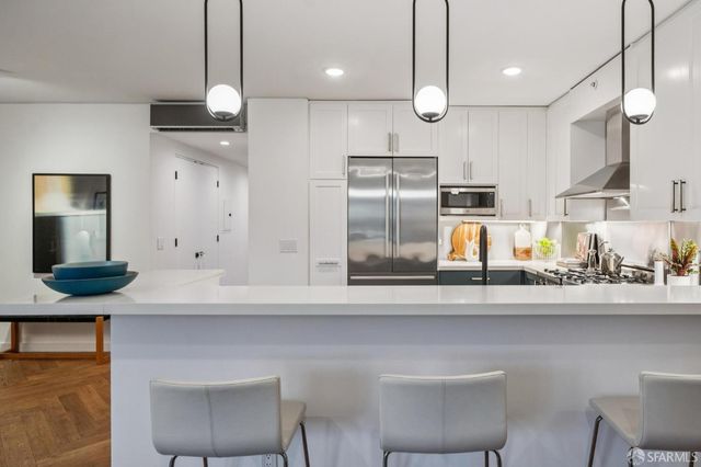 1536 Pacific Avenue 1, San Francisco, CA 94109