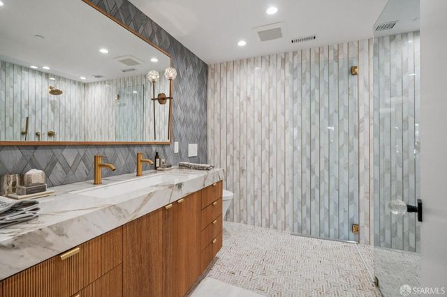 1536 Pacific Avenue 1, San Francisco, CA 94109