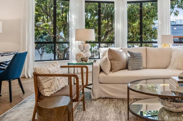 1536 Pacific Avenue 1, San Francisco, CA 94109