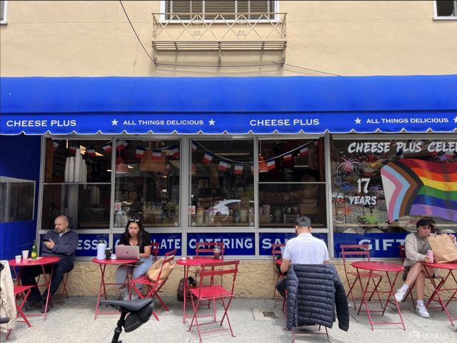 1536 Pacific Avenue 1, San Francisco, CA 94109