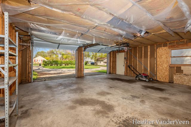 3012 Longstreet Avenue, Wyoming, MI 49509