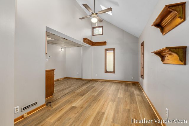3012 Longstreet Avenue, Wyoming, MI 49509