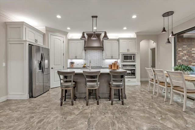 13216 Knight Island Drive, Oklahoma City, OK 73142