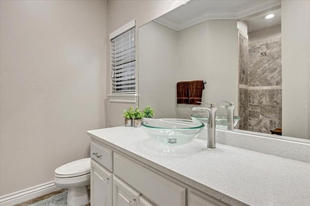 13216 Knight Island Drive, Oklahoma City, OK 73142