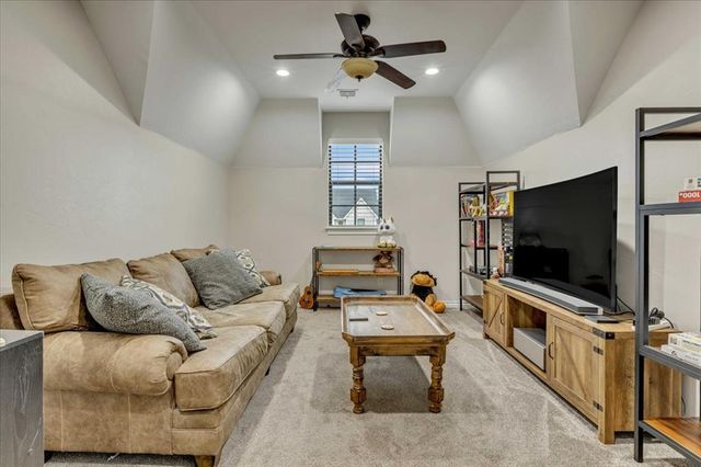 13216 Knight Island Drive, Oklahoma City, OK 73142