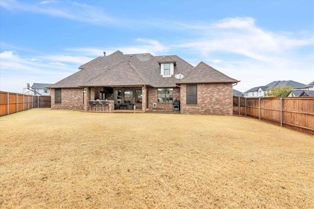 13216 Knight Island Drive, Oklahoma City, OK 73142