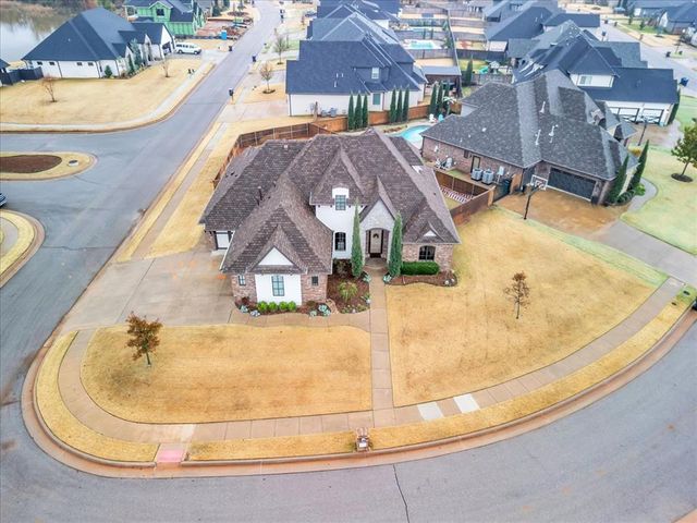 13216 Knight Island Drive, Oklahoma City, OK 73142