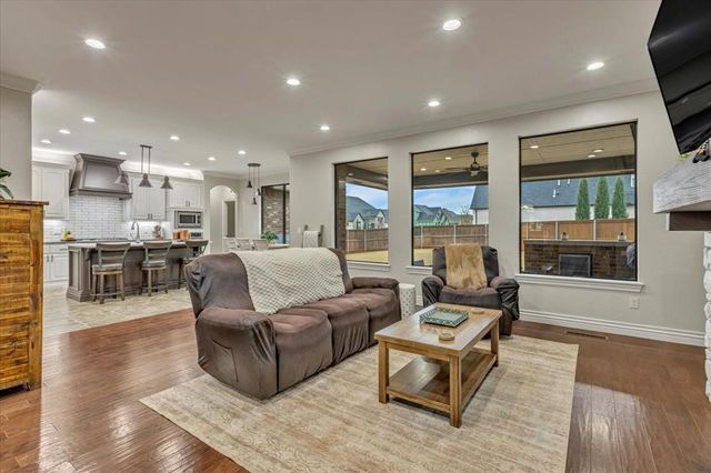 13216 Knight Island Drive, Oklahoma City, OK 73142