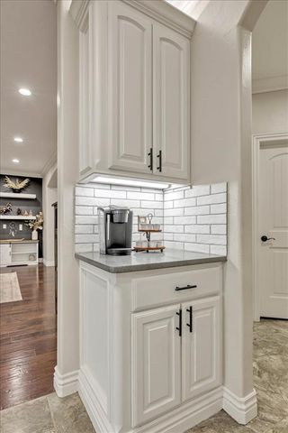 13216 Knight Island Drive, Oklahoma City, OK 73142