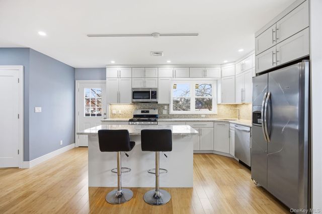 96 Coale, Staten Island, NY 10314