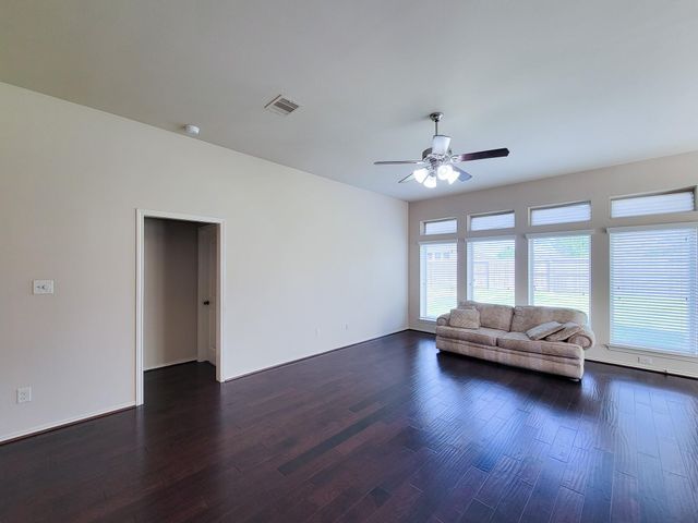 2710 Bamboo Lane, Rosenberg, TX 77471