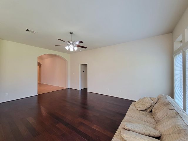 2710 Bamboo Lane, Rosenberg, TX 77471