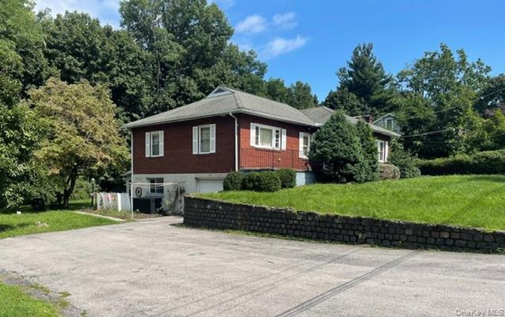 7 Chiappardi Place, Beacon, NY 12508 — photo 2