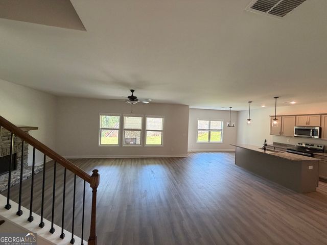 6467 Plantation Station Drive, Lula, GA 30554