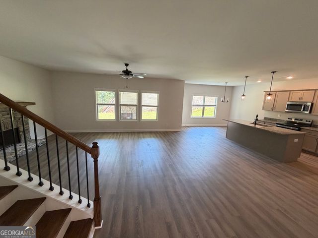 6467 Plantation Station Drive, Lula, GA 30554