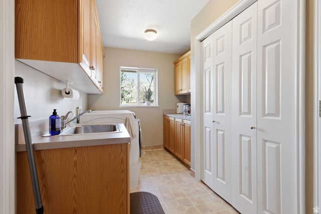 32 S SHADOW MTN DR, Logan, UT 84321