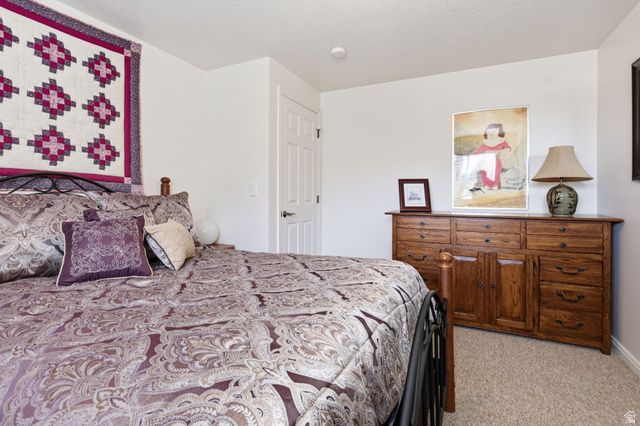 32 S SHADOW MTN DR, Logan, UT 84321