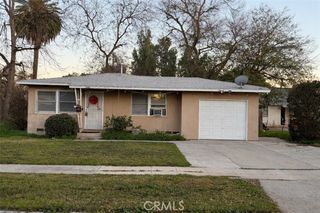 3142 Cedar St, Riverside, CA 92501