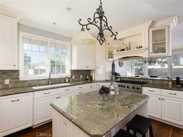 1201 E Pine, El Segundo, CA 90245