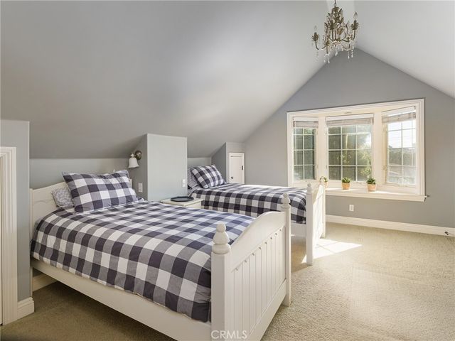 1201 E Pine, El Segundo, CA 90245