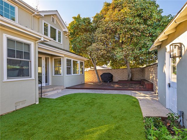 1201 E Pine, El Segundo, CA 90245