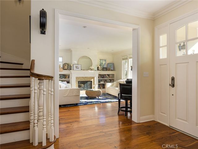 1201 E Pine, El Segundo, CA 90245