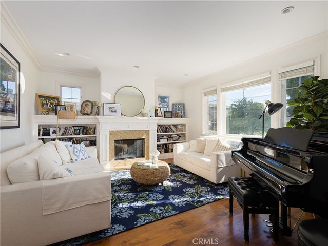 1201 E Pine, El Segundo, CA 90245