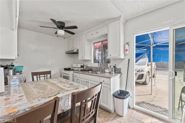 6118 S Main, Los Angeles, CA 90003