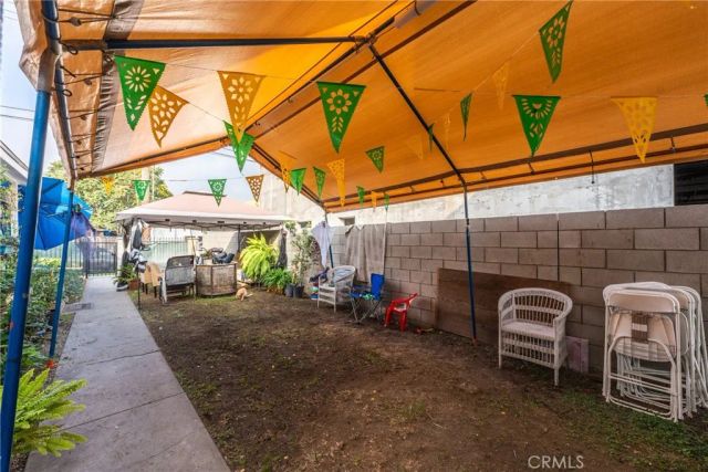 6118 S Main, Los Angeles, CA 90003